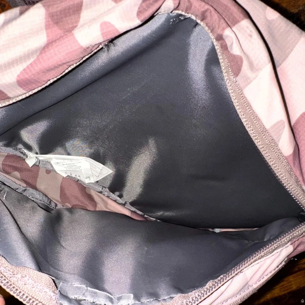 Eddie Bauer 8L Ripstop Sling Pack Brown Camouflage Crossbody Backpack Zipper